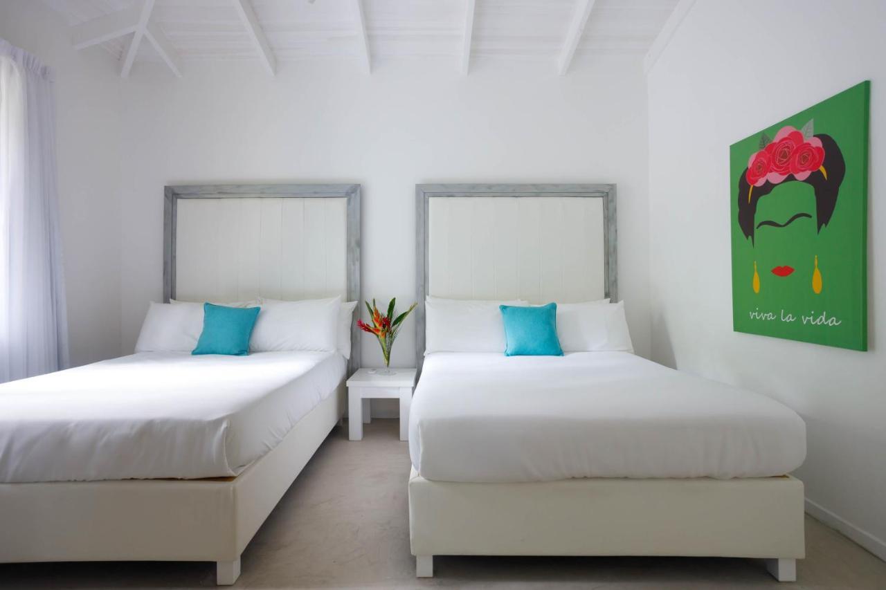 Gigi Brown Villa Frida Beachfront Puerto Viejo de Talamanca Exterior foto