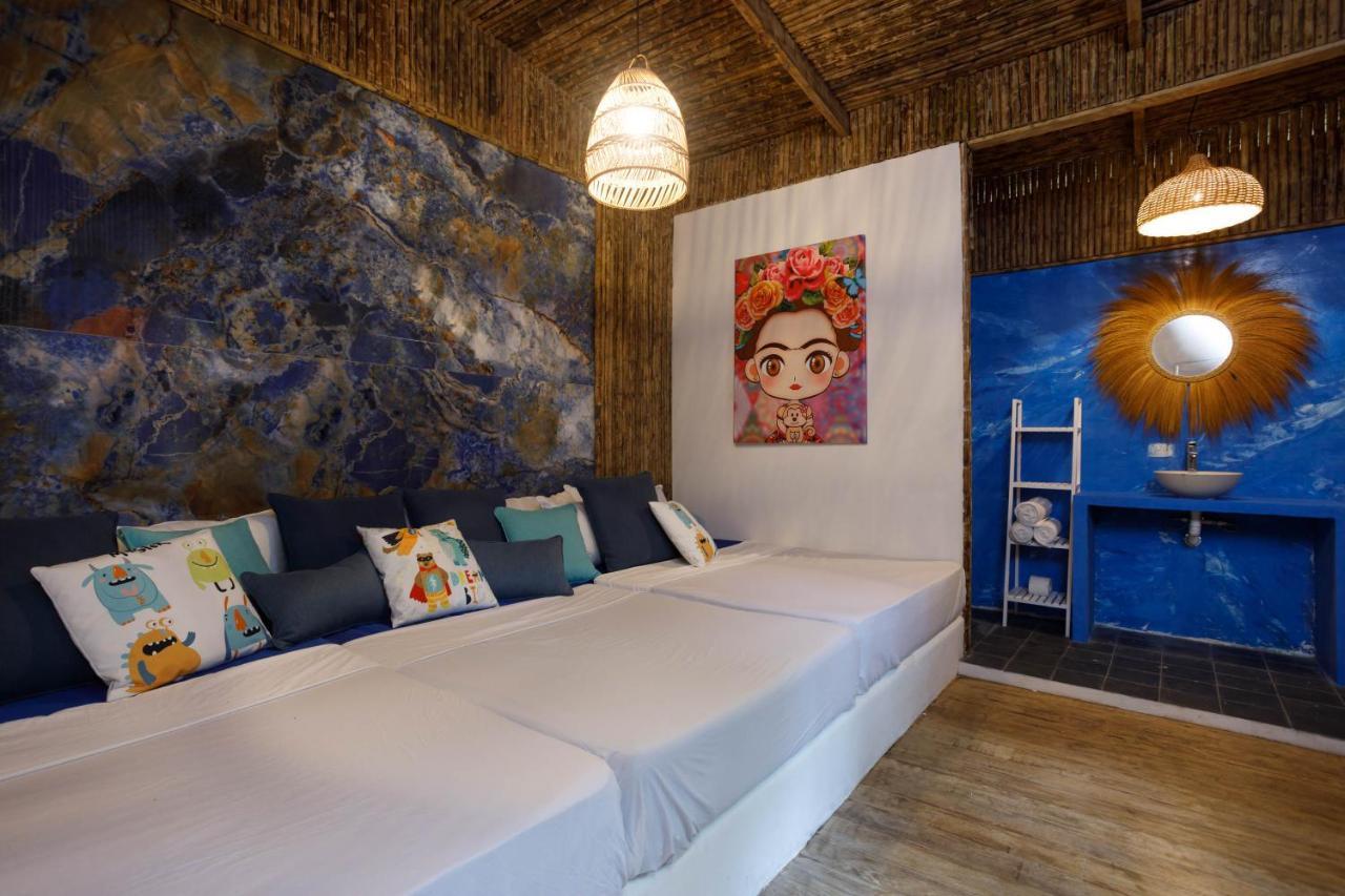 Gigi Brown Villa Frida Beachfront Puerto Viejo de Talamanca Exterior foto